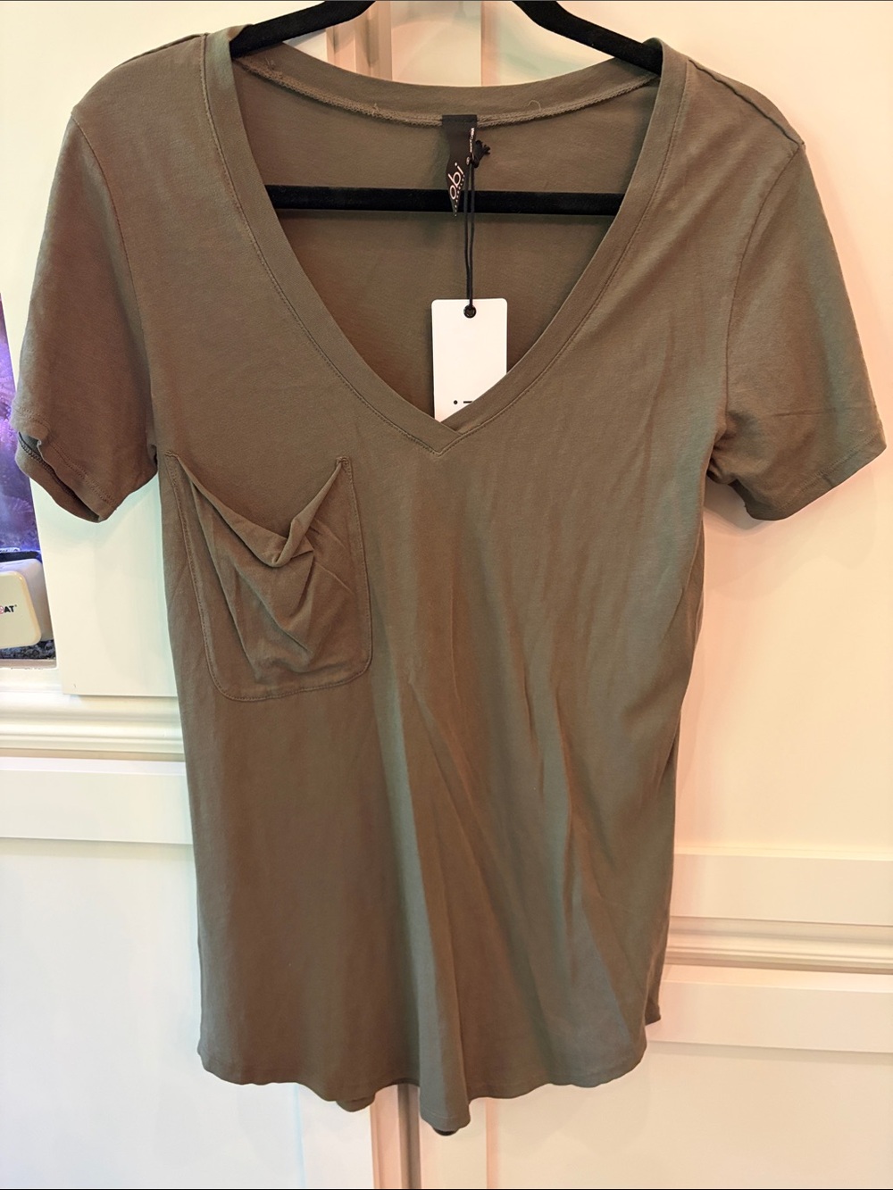 bobi Olive V-Neck Short Sleeve Pocket Tee